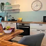 Gruene Oase Mit Eigener Terrasse Zwischen Altstadt Und Hafen #1 *