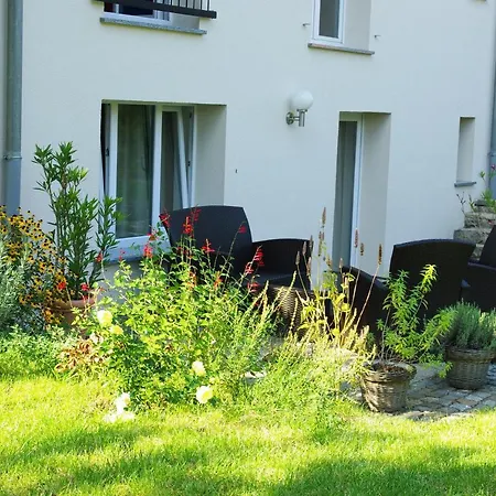 Lägenhet Gruene Oase Mit Eigener Terrasse Zwischen Altstadt Und Hafen #1 *