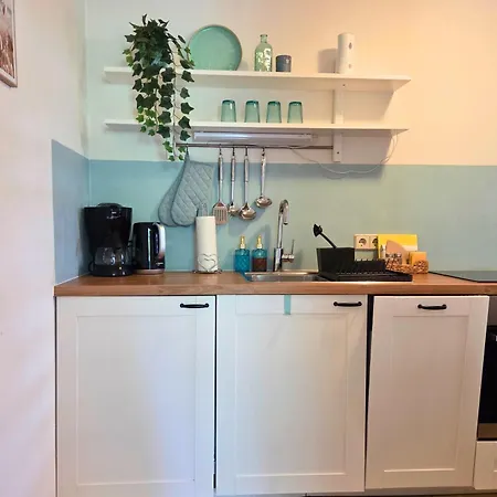 Gruene Oase Mit Eigener Terrasse Zwischen Altstadt Und Hafen #1