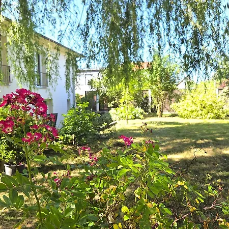 Gruene Oase Mit Eigener Terrasse Zwischen Altstadt Und Hafen #1