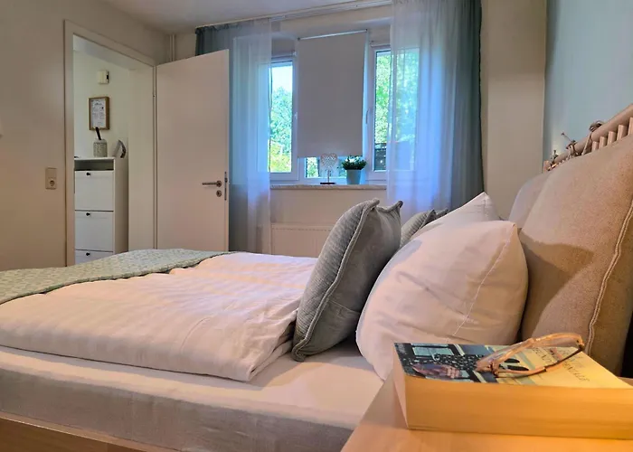 Gruene Oase Mit Eigener Terrasse Zwischen Altstadt Und Hafen #1 Зенфтенберг