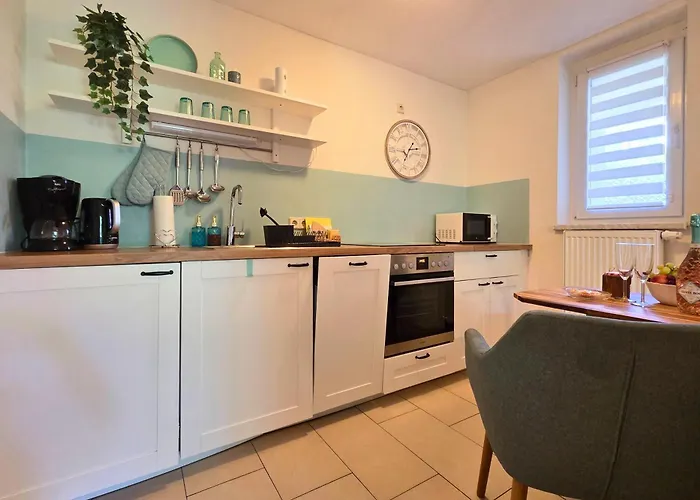 アパート Gruene Oase Mit Eigener Terrasse Zwischen Altstadt Und Hafen #1